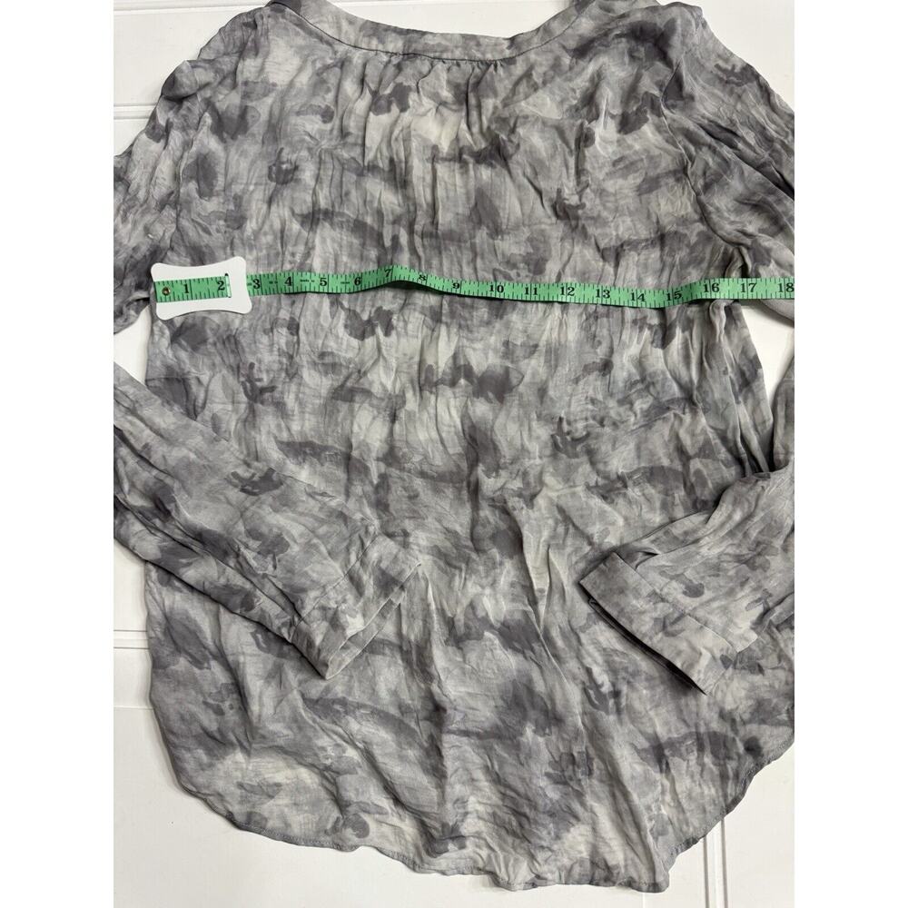 Aritzia Babaton Gray Blouse Womens Small 100% Silk Long Sleeve Sheer Button Up - Picture 5 of 5